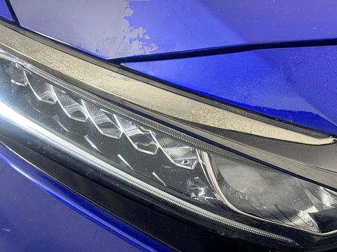 Used 2018 Honda Accord Sport image 35