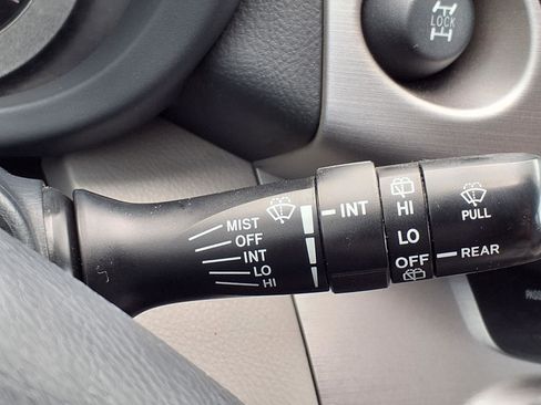 Used 2007 Toyota RAV4 4WD image 15