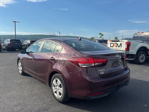 Used 2017 Kia Forte LX FWD image 5