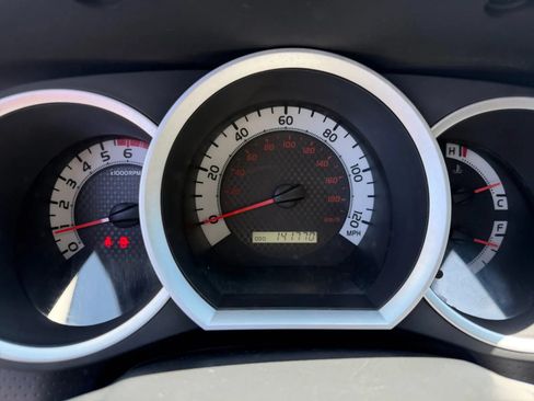 Used 2013 Toyota Tacoma 2WD Access Cab image 18