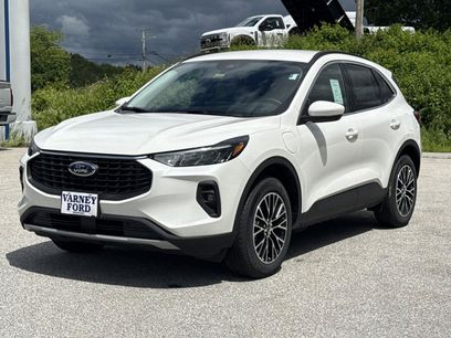 New 2025 Ford Escape SE