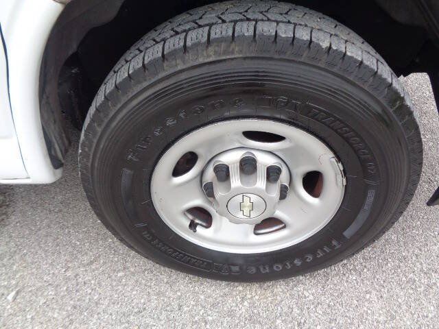 Used 2021 Chevrolet Express 3500 w/ Power Convenience Package RWD image 28