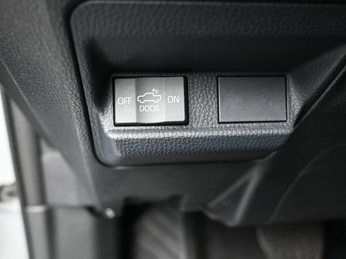 Used 2025 Toyota Tacoma SR5 RWD image 16