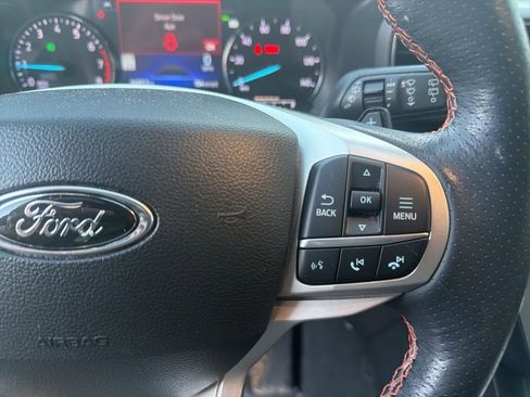 Used 2022 Ford Explorer Timberline image 26