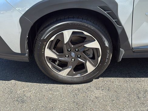Certified 2025 Subaru Crosstrek 2.5i Limited AWD/4WD image 10