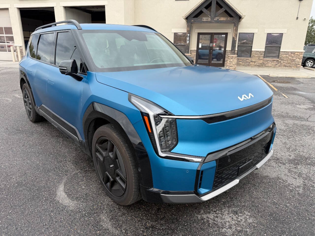 Used 2024 Kia EV9 GT-Line AWD/4WD image 1
