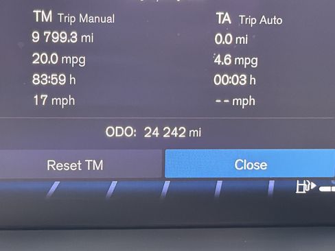 Certified 2023 Volvo XC90 B5 Core AWD/4WD image 22