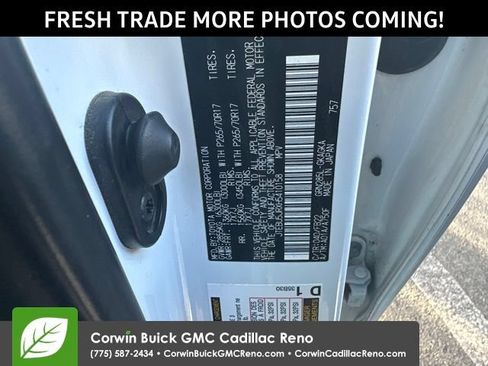 Used 2017 Toyota 4Runner SR5 AWD/4WD image 11