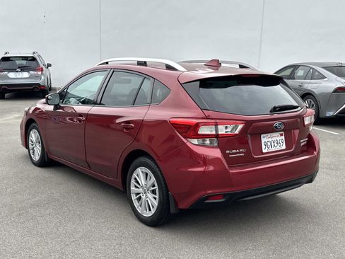 Used 2017 Subaru Impreza 2.0i Premium image 6