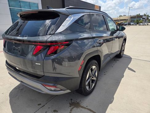 Used 2025 Hyundai Tucson SEL AWD/4WD image 3