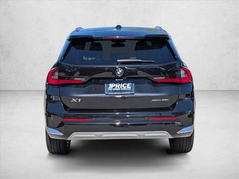 Certified 2024 BMW X1 xDrive28i w/ Technology Package image 7
