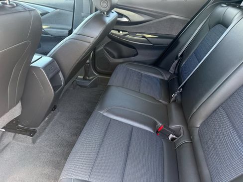 Used 2026 Buick Envista Preferred FWD image 27