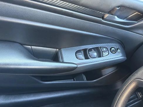 Used 2023 Nissan Altima 2.5 S FWD image 22