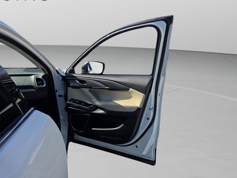 Used 2019 MAZDA CX-9 Touring w/ Touring Premium Package image 28