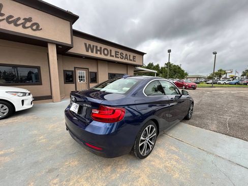 Used 2017 BMW 230i Coupe RWD image 5