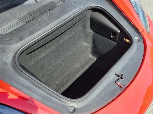 Certified 2017 Porsche 718 Boxster RWD image 17