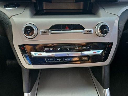 Certified 2023 Ford Explorer XLT w/ Equipment Group 202A AWD/4WD image 20