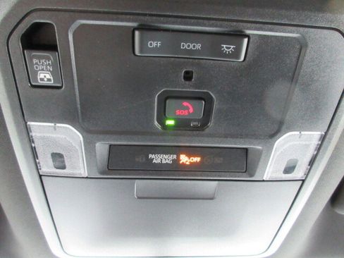 Used 2025 Toyota Tundra SR5 image 31