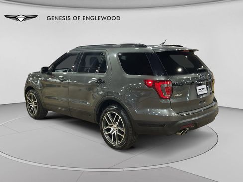 Used 2018 Ford Explorer Sport AWD/4WD image 10