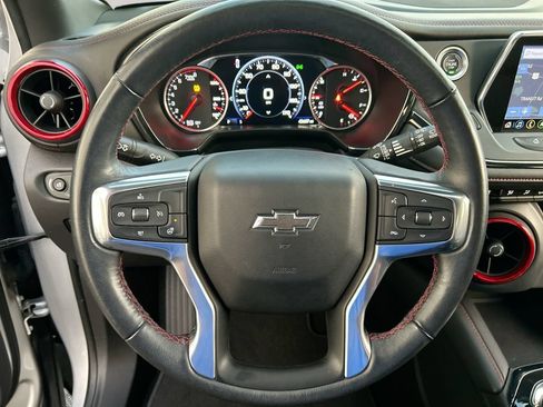 Used 2019 Chevrolet Blazer RS w/ Sun and Wheels Package AWD/4WD image 31