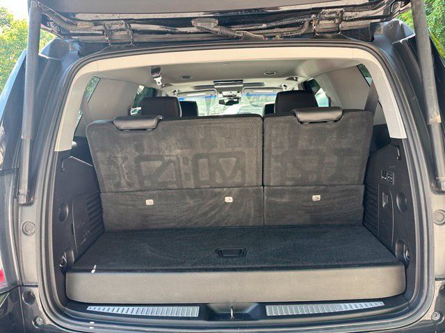 Used 2018 GMC Yukon Denali w/ Denali Ultimate Package AWD/4WD image 28