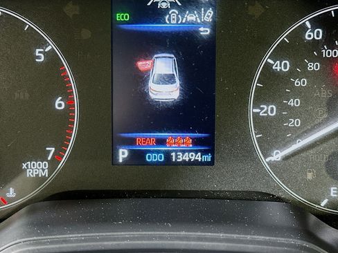 Used 2025 Toyota Corolla LE image 18