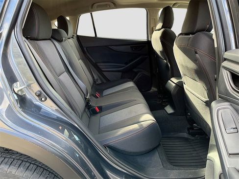 Used 2022 Subaru Crosstrek 2.0i Premium w/ Moonroof Package image 25