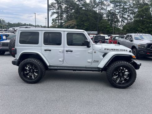 Used 2024 Jeep Wrangler Unlimited Rubicon 392 AWD/4WD image 9