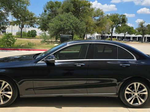 Used 2015 Mercedes-Benz C 300 Sedan image 9