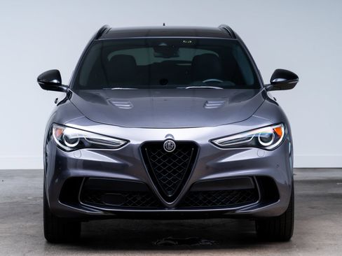 Used 2022 Alfa Romeo Stelvio Quadrifoglio w/ Active Assist Plus Package AWD/4WD image 2