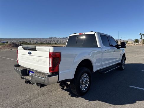 Certified 2022 Ford F250 Lariat w/ Chrome Package image 5