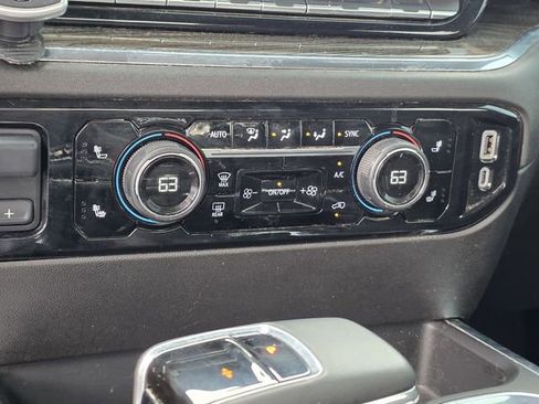 Used 2025 Chevrolet Silverado 1500 LT w/ Z71 Off-Road Package image 19