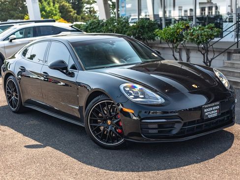 Used 2021 Porsche Panamera 4S w/ Premium Package AWD/4WD image 2