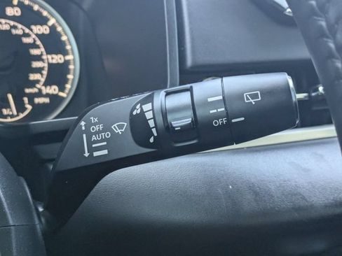 Used 2024 Mitsubishi Outlander SE FWD image 29