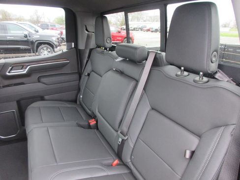 New 2026 GMC Sierra 1500 SLT w/ SLT Convenience Package AWD/4WD image 14