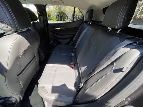 Used 2025 Buick Encore GX Preferred FWD image 24