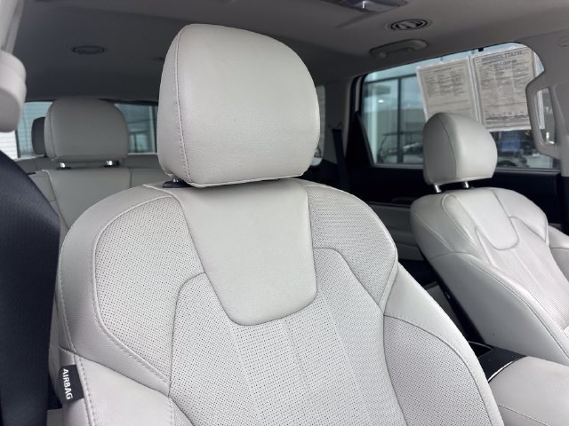 Used 2020 Kia Telluride EX w/ EX Premium Package AWD/4WD image 25