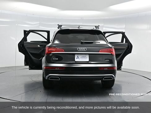 Used 2024 Audi Q5 2.0T Premium w/ Convenience Package image 49