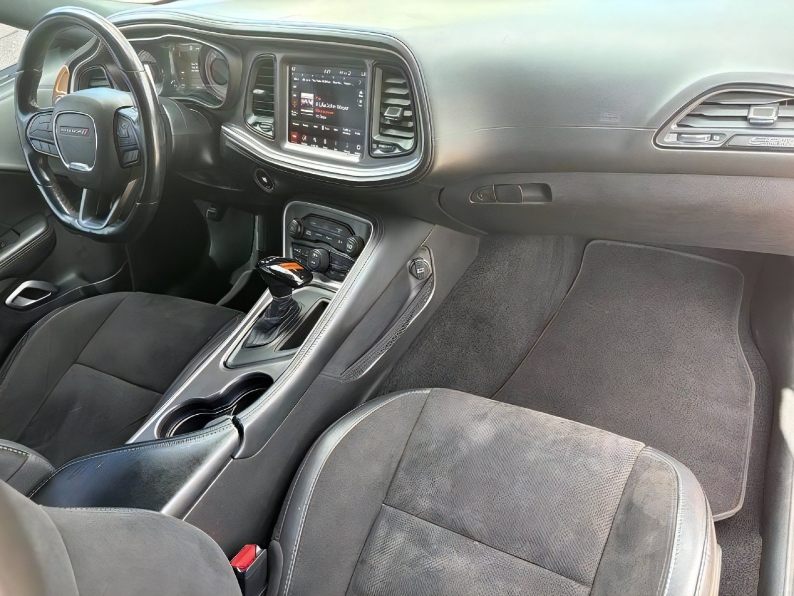 Used 2021 Dodge Challenger R/T Scat Pack w/ T/A Package RWD image 10