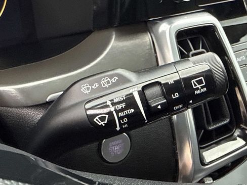 Used 2023 Kia Sorento SX AWD/4WD image 21