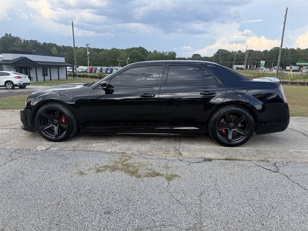 Used 2012 Chrysler 300 SRT8 w/ 19-Premium Speaker Group RWD image 8