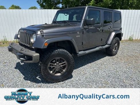 Used 2016 Jeep Wrangler Unlimited Sahara AWD/4WD image 1