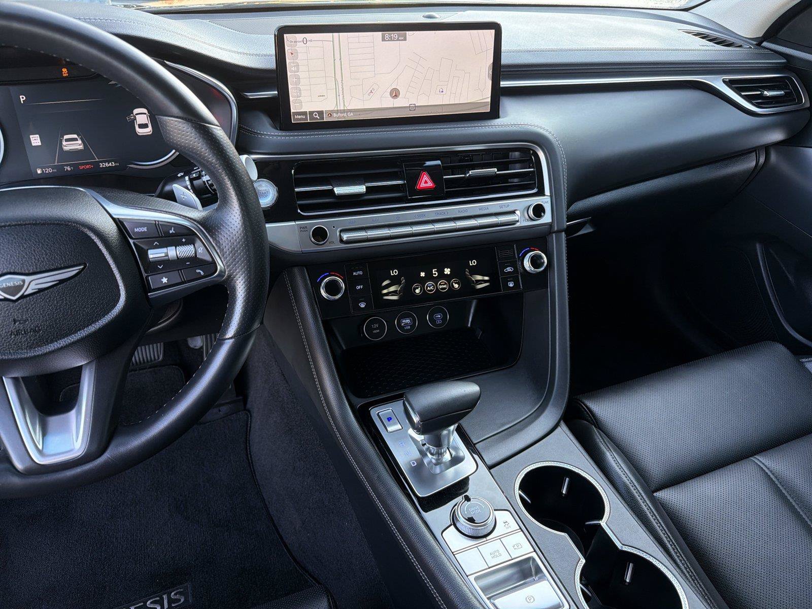 Used 2025 Genesis G70 2.5T RWD image 27