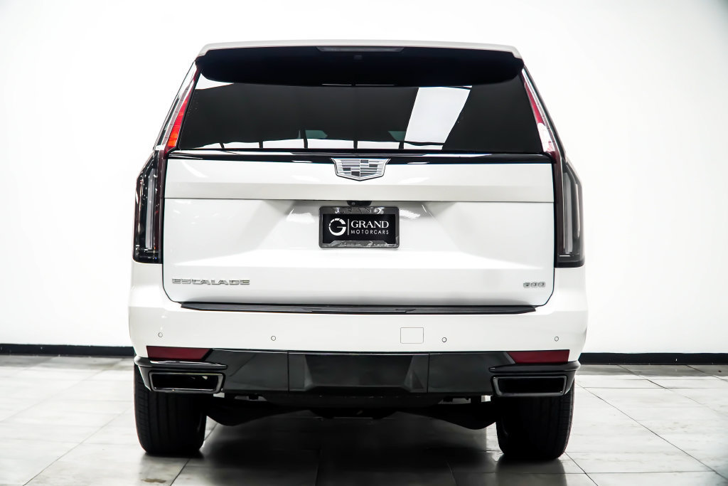 Used 2024 Cadillac Escalade ESV Sport w/ Touring Package AWD/4WD image 17