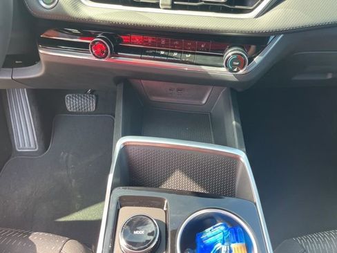 New 2026 Chevrolet Equinox LT FWD image 28