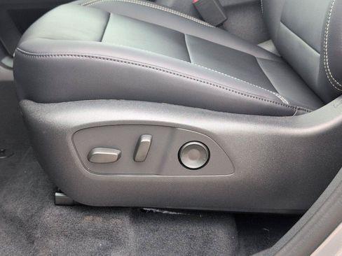 New 2026 GMC Acadia Elevation w/ Elevation Premium Package FWD image 15