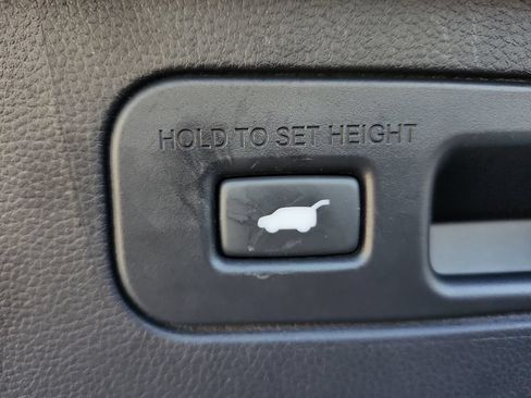 Used 2024 Honda Pilot EX-L image 34