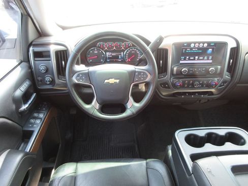 Used 2018 Chevrolet Silverado 1500 LTZ AWD/4WD image 14