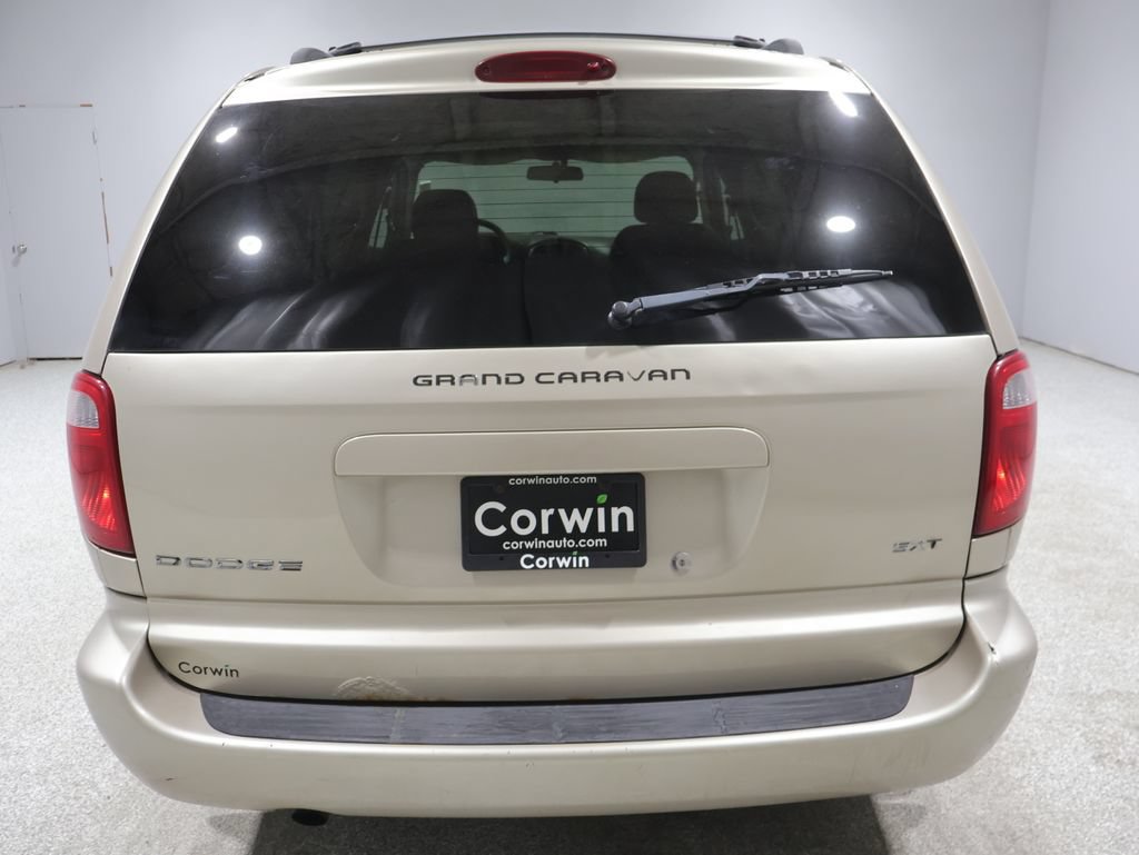 Used 2007 Dodge Grand Caravan SXT FWD image 3