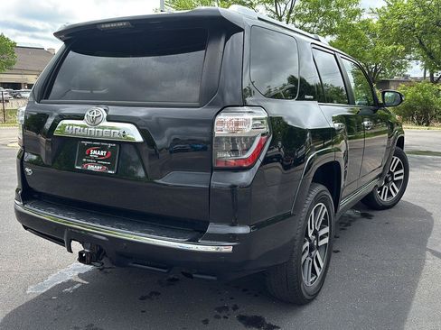 Used 2018 Toyota 4Runner Limited AWD/4WD image 17
